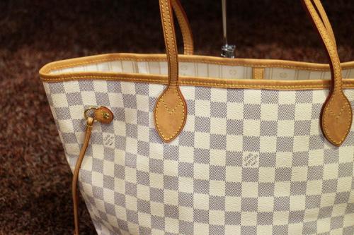 ラグジュアリーブランドのLOUIS VUITTON