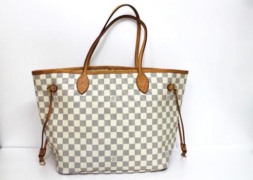 LOUIS VUITTONのルイ・ヴィトン