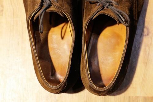 スウェードの橋本店