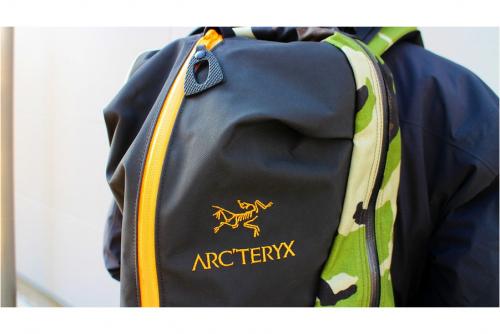 アウトドアのBEAMS