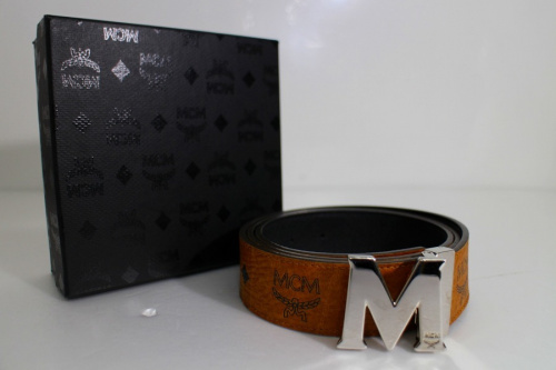 ラグジュアリーブランドのMCM