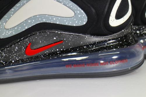 エアマックス720のブラック