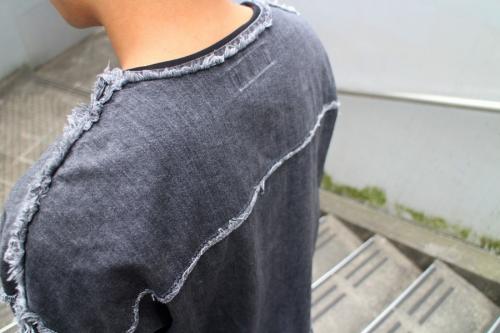 デニム地カットソーのブラックデニム