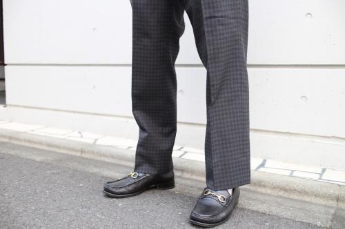 チェック2タックワイドテーパードパンツのネイビー