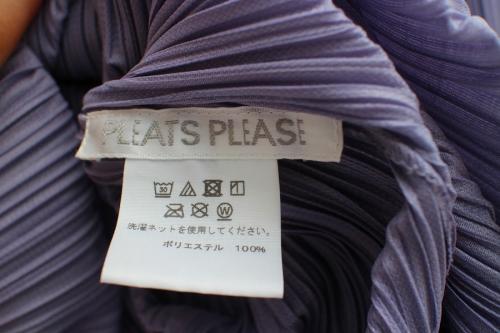 プリーツプリーズのプリーツマキシワンピース