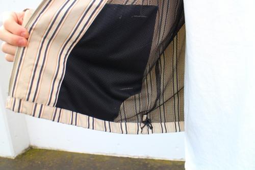 ジャケットの橋本