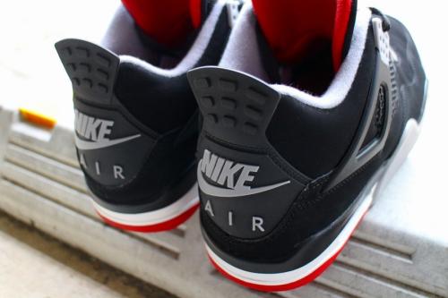 ジョーダン4のJORDAN