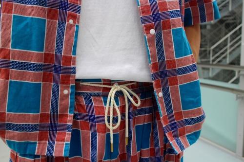 和ネック総柄のメンズ