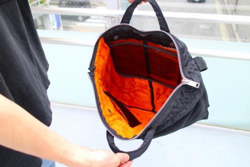 ポーターのヘルメットバッグ