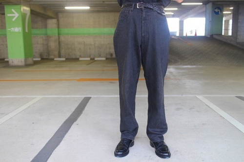 ドメスティックブランドのAURALEE