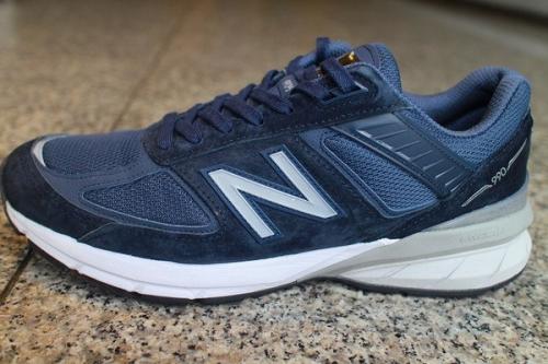 NEW BALANCEのニューバランス