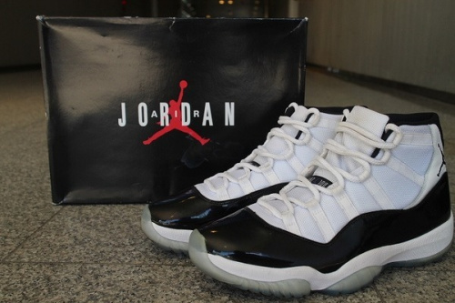 スニーカーのNIKE