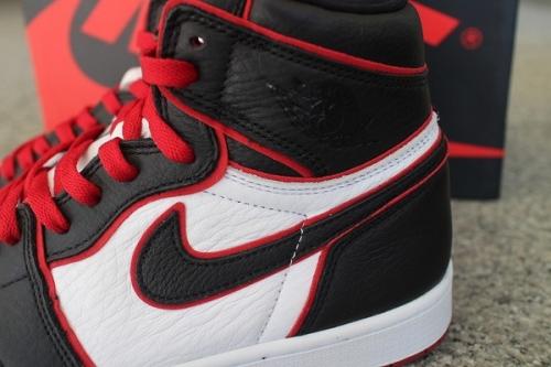 AIR JORDAN 1のBLOODLINE