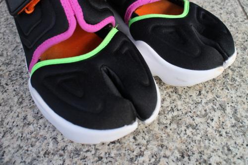 スニーカーの橋本