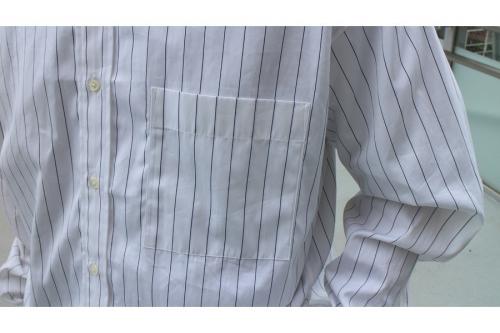 グラフペーパーのストライプシャツ