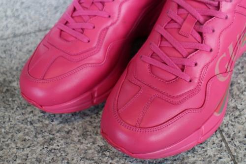 グッチのヴィンテージロゴスニーカー