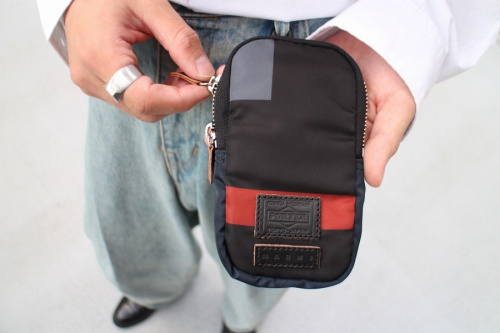 コラボ・別注アイテムのPORTER×MARNI