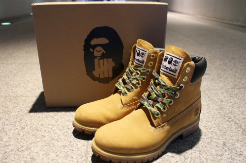コラボ・別注アイテムのUNDEFEATED × A BATHING APE×Timberland