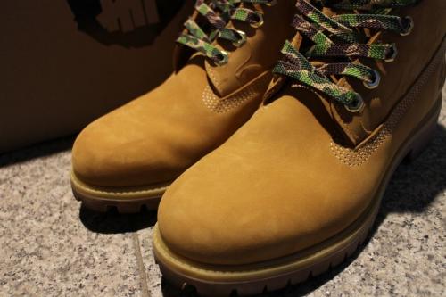 アンディフィーテッド×ア ベイシング エイプ/ティンバーランドの7ホールブーツ