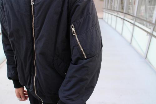 マイ ビューティフル ランドレットのナイロンルーズブルゾン