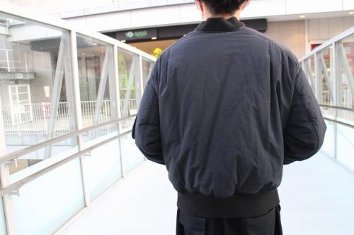 ナイロンルーズブルゾンのネイビー