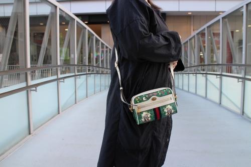 グッチのミニショルダーバッグ