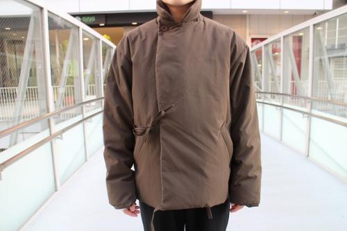 作務衣ダウンジャケットのオリーブ