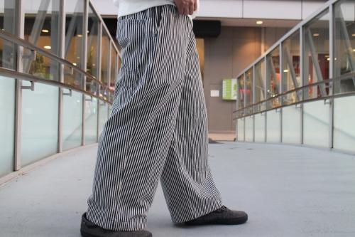 ケンドーヒッコリーワイドパンツのKENDO HICKORY WIDE PANTS
