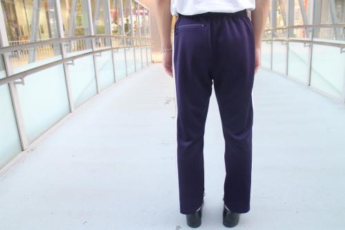 ニードルスのトラックパンツ