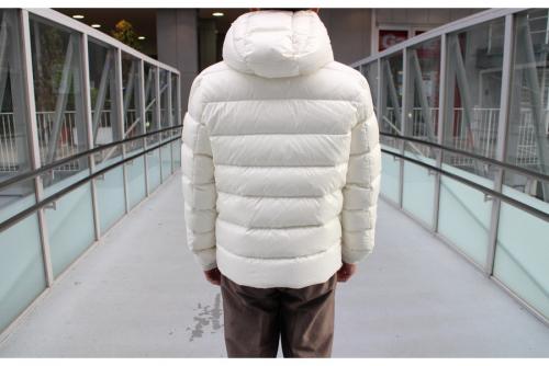 ダウンジャケットの20AW