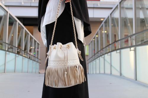 巾着ショルダーバッグのCarnival