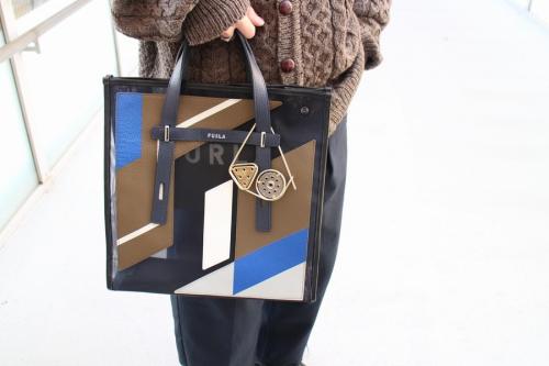 'Meccano' Double Pin Charm