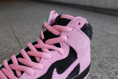 NIKE SBのナイキエスビー