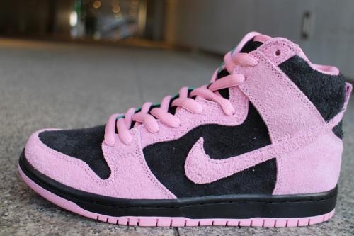 スニーカーのDUNK HIGH PRO PRM INVERT CELTICS