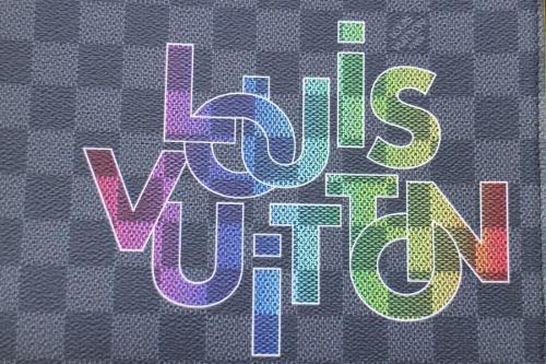 ルイ ヴィトン　のセカンドバッグ