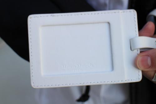 メゾンマルジェラ11のボディーバッグ