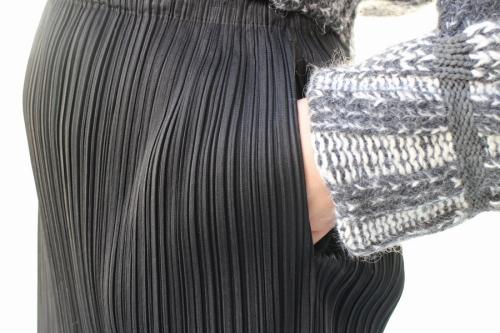 プリーツプリーズのベーシックプリーツスカート