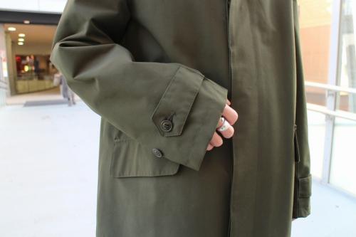 バーブァーのシングルBREASTEDコート