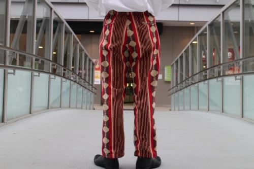 エンジニアードガーメンツのストライプジャガードパンツ