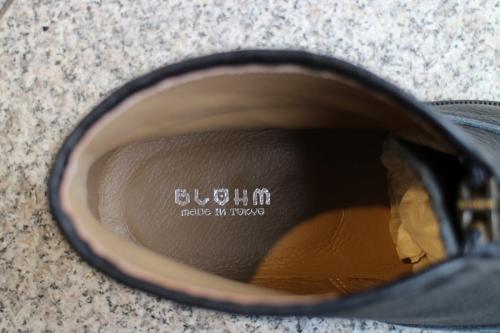 ジップアップブーツのブラック