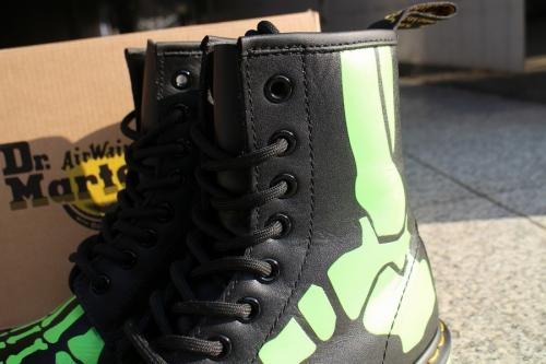 Dr.Martens/ドクターマーチン】より8ホールブーツ（SKELLY