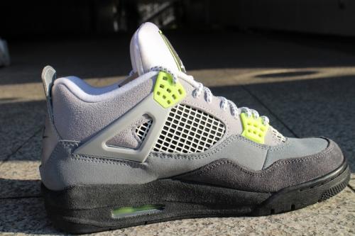 AIR JORDAN 4 RETRO SE