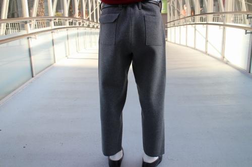 サンシーのカットオフメルトンパンツ