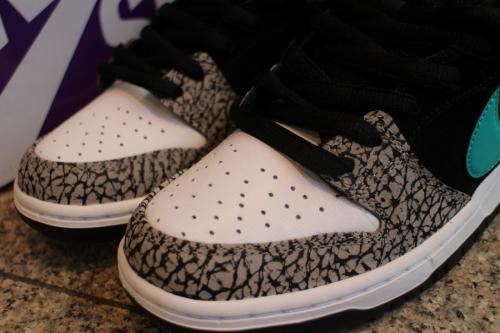 ナイキのスニーカー