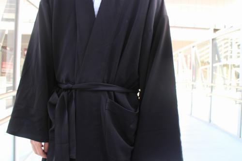 エンブロイダードオリエンタルコートのブラック