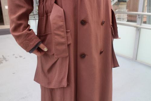 オリシアツイルトレンチコートのピンク