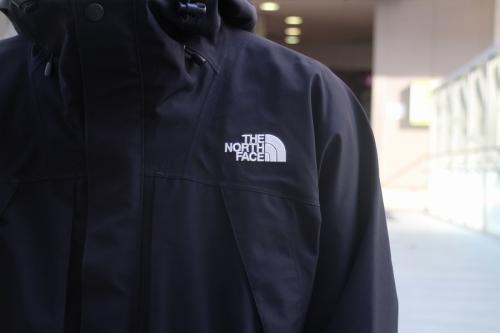 オールマウンテンジャケットのブラック