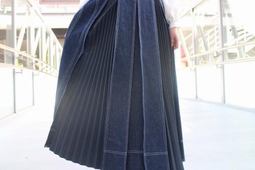 フロントホックデニムロングワンピースのインディゴ