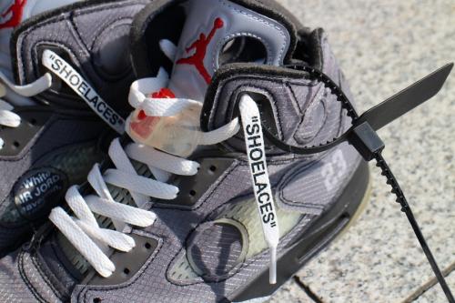 NIKE×Off-Whiteのナイキ×オフホワイト