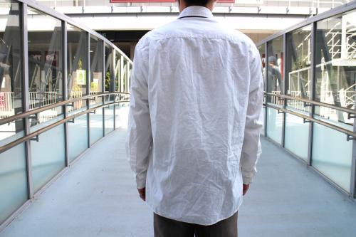 ヨージヤマモトプールオムのフェイクタイブロードシャツ